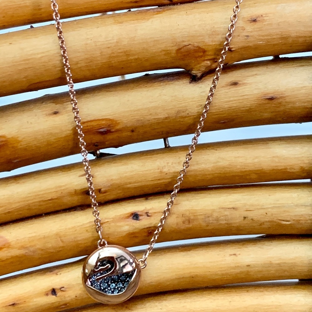 NEW Swarovski Hall Swan Rose Gold & Gray Pendant Necklace